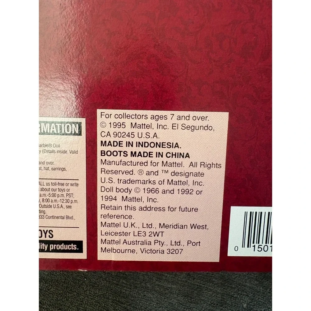 Hallmark Mattel Barbie Doll SPECIAL EDITION Holiday Memories ‎ 1995 open